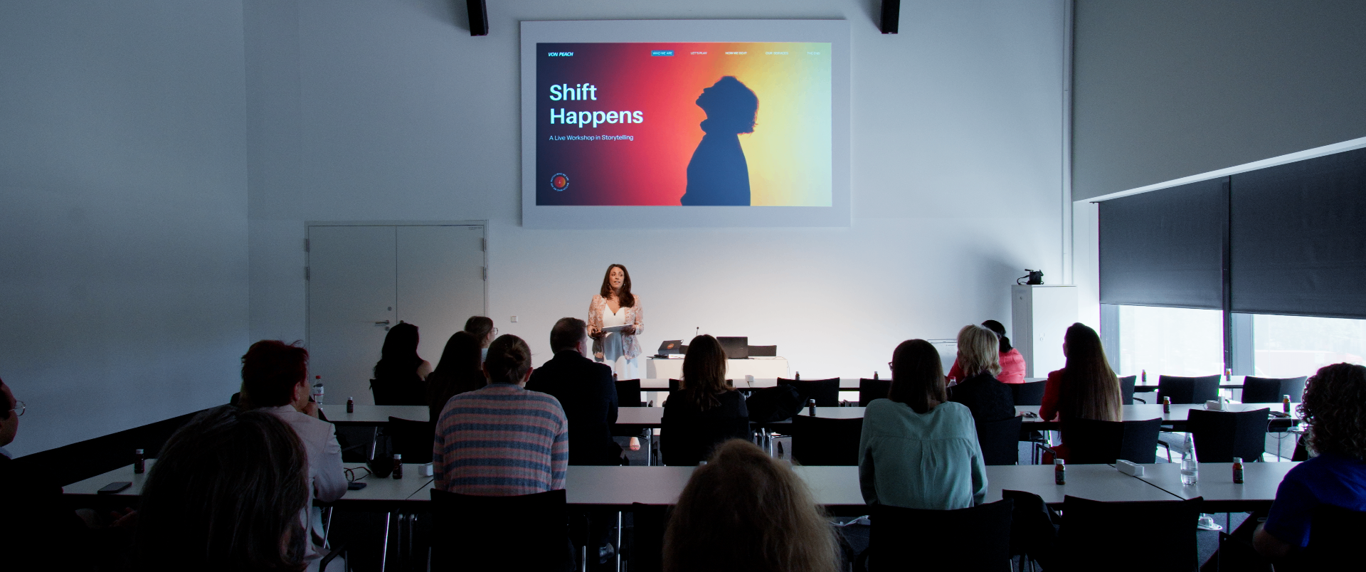 Von Peach workshop presentation in front of a live audience